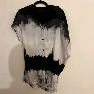 Asymmetrical blended stripe color shirt